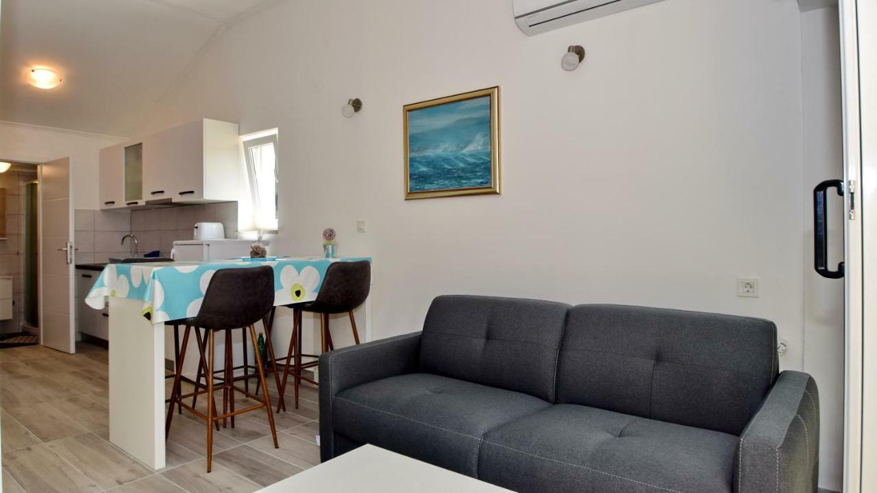 Apartman M&B Volosko Bagian luar foto